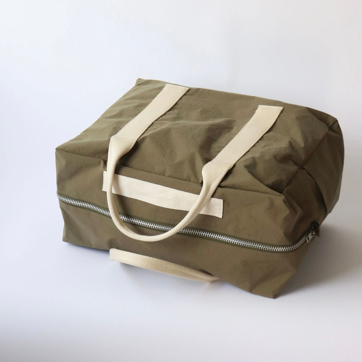 Labor Day & Co. - Aviator Bag (Khaki)