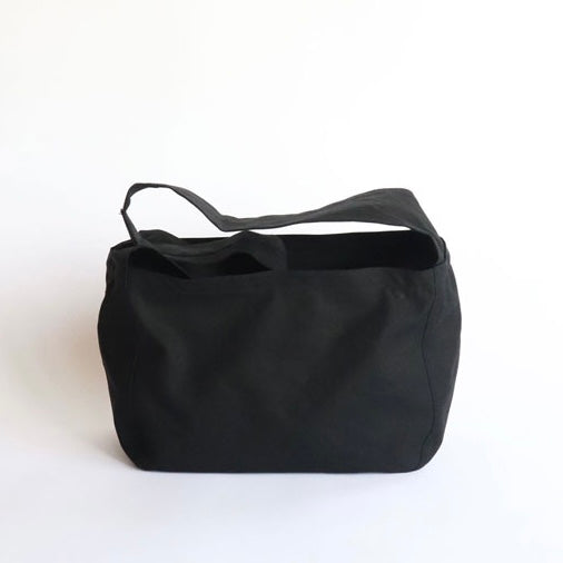 LaborDay & Co. - Newspaper Boy Bag (Black)