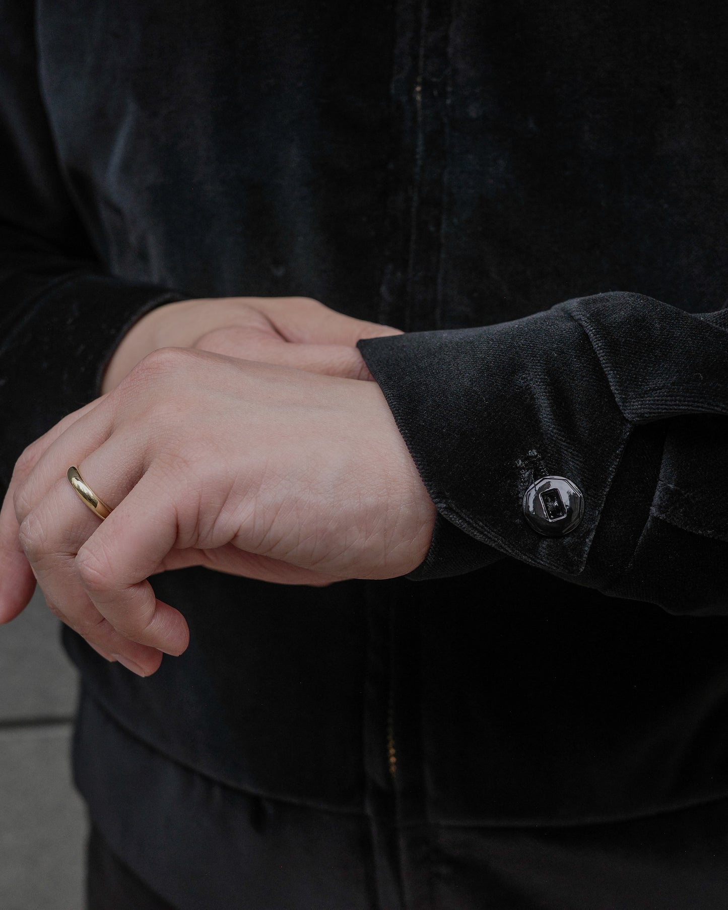 The Groovin High - Lot. 250421 1950s Style Velvet Drizzler Jacket (Skull)