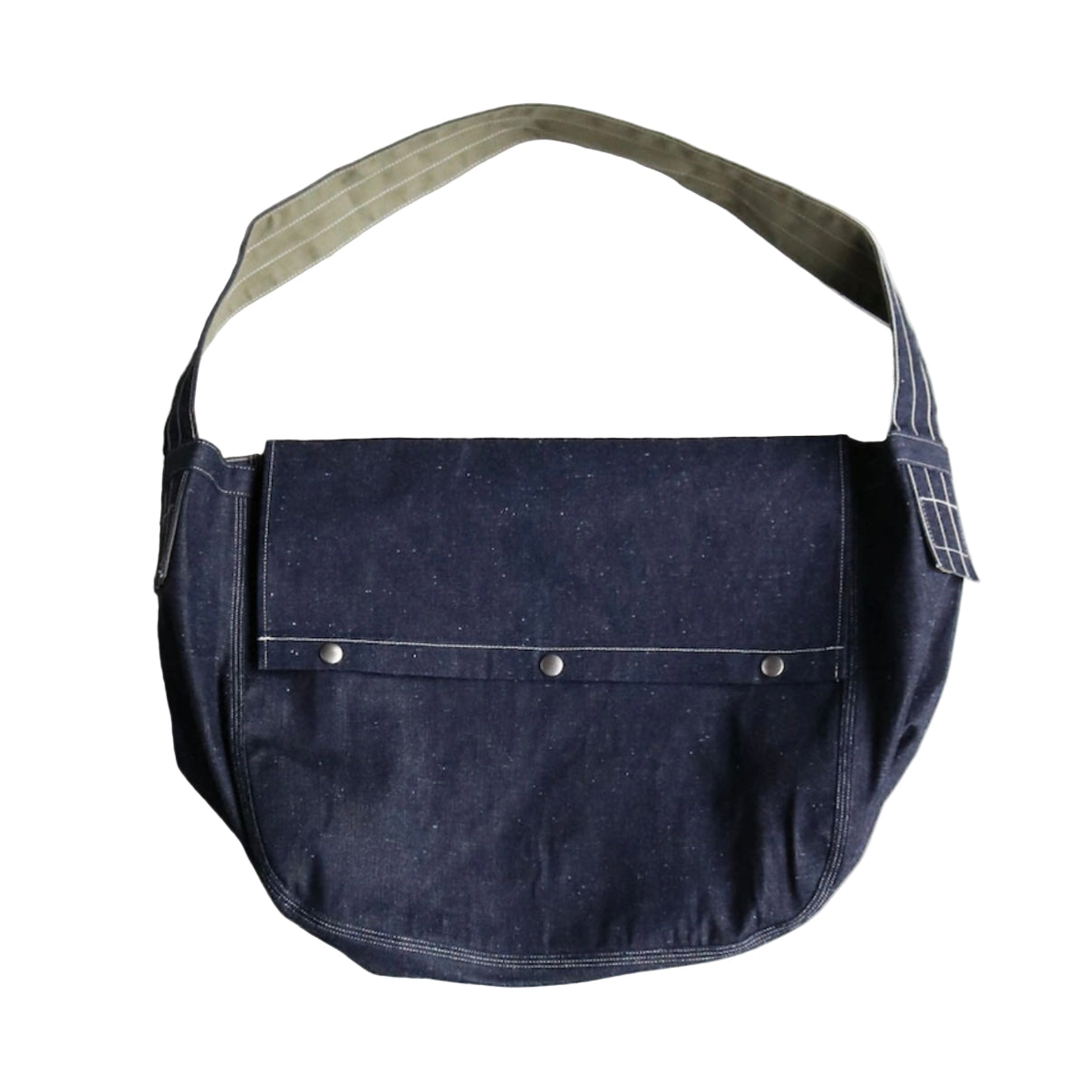 LaborDay & Co. - GAME BAG (Denim)
