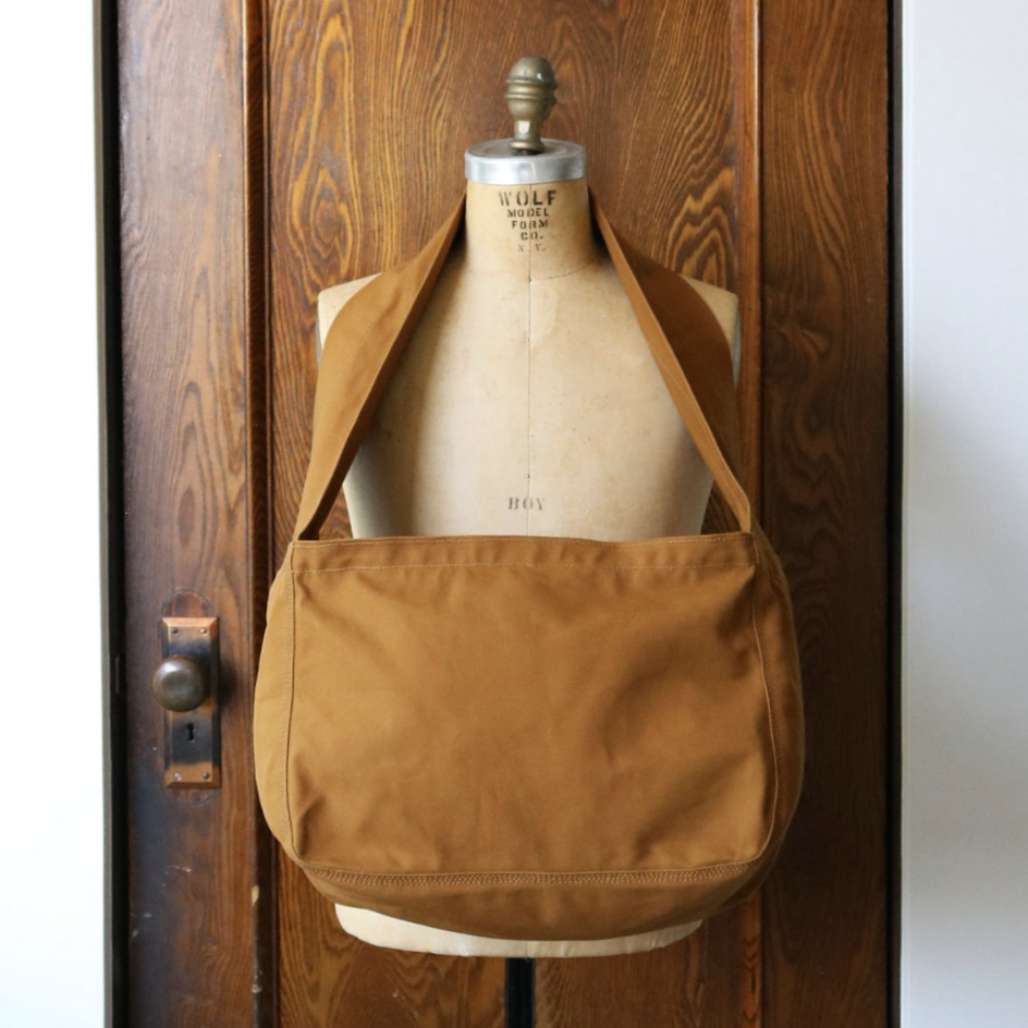 LaborDay & Co. - Newspaper Boy Bag (Camel)