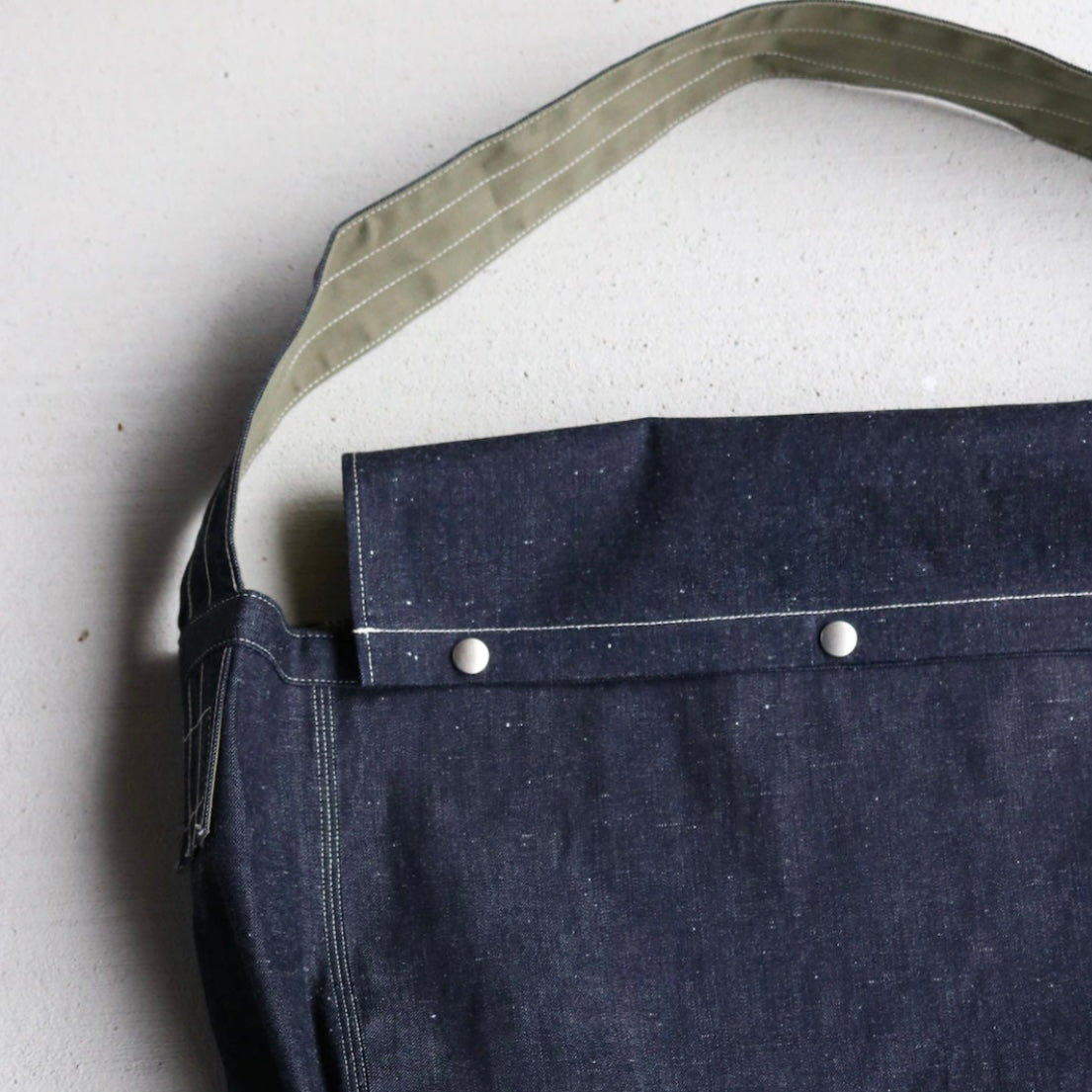 LaborDay & Co. - GAME BAG (Denim)