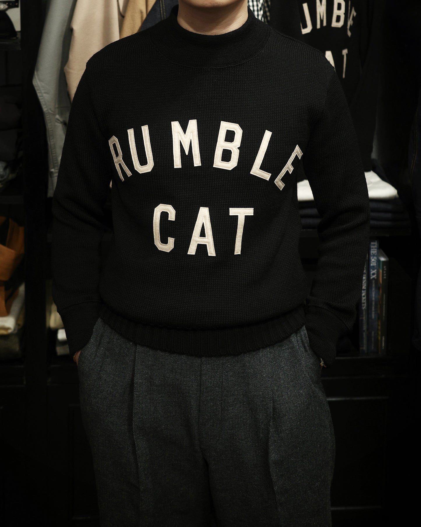 The Groovin High - A411 Crewneck Knit (Rumble Cat)